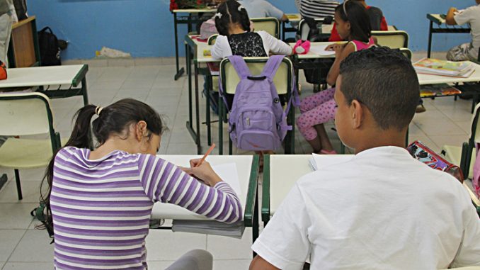 Resultado de imagem para Ainda restam 80% das novas vagas para estÃ¡gio na rede municipal de ensino